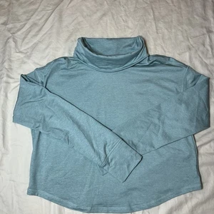 NWT Old Navy Cozecore Go-dry Girls XL ( 14/16) Cropped, Turtleneck Blue Shirt - Picture 1 of 4