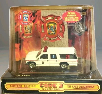VTG 1999 Code 3  Washington D.C. E.M.S. Rapid Response 12374 1:64 Diecast NEW - Image 1 of 4