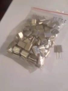 100 PCS, 13.500MHz CRYSTAL, ABRACON HC-49, NEW OLD STOCK - Picture 1 of 1