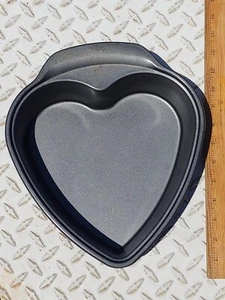 Sartén de galletas de acero recubierta de corazón Wilton 11 pulgadas - Imagen 1 de 3