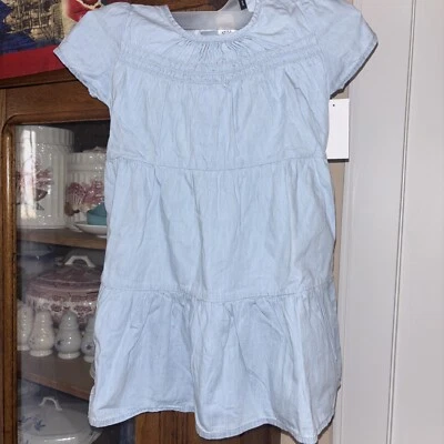 Vestido OshKosh para niña pequeña azul 100 % algodón bordado 5T Foto 1 de 3