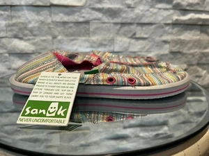 NWT SANUK KIDS Donna Slip On Comfort Shoes Pastel Stripes Metallic Silver Size 4 - Picture 1 of 6