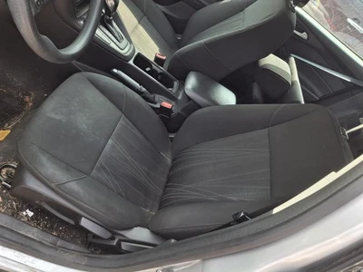 Cinturón de seguridad delantero izquierdo usado se adapta a: Ford Focus 2018 canastilla conductor retractor fr Foto 1 de 4