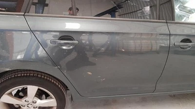 Porte Arrière Droit pour SKODA RAPID SPACEBACK (NH) Active 2015 2937181 - Photo 1/4