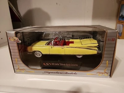 Modelos Signature Cadillac Eldorado Convertible 1959, Escala 1/32 Diecast Amarillo Foto 1 de 4