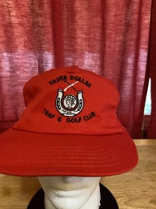De Colección Sombrero Snapback Rojo Camionero Malla Hecho en EE. UU. Plata Dólar Trampa y Club de Golf PA - Imagen 1 de 8