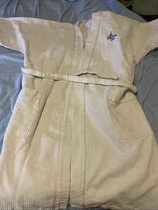 Disneyland Hotel and Spa White Bathrobe L/XL - Picture 1 of 14