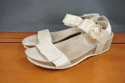 Munro Sintra Sandals Womens 8 US Gold Leather Wedge Shoes Ankle Strap Comfort - Image 1 of 4