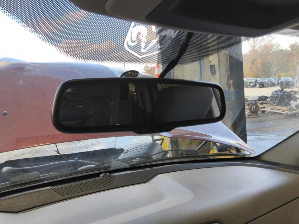 Rear View Mirror Automatic Dimming With Microphone Fits 10-17 CARAVAN 683943 - Изображение 1 из 1