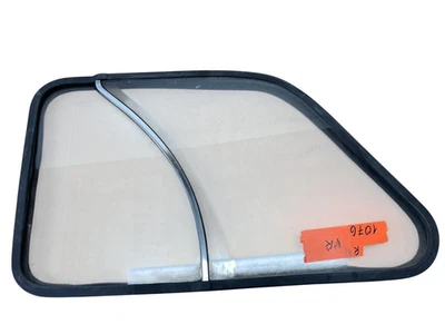 Renault 4 R4 / 21 KW / Bj 1984 / Seitenscheibe Vorne Rechts Türscheibe - Bild 1 von 3