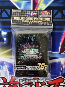 Yugioh XYZ Black Sleeves 70ct - Picture 1 of 2
