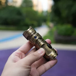 Lampada da polso rame mini EDC torcia regalo 4xLED 2500 lumen torcia tascabile - Foto 1 di 9