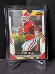 2021 Score #360 Justin Fields RC - Picture 1 of 2