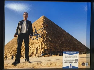 SHIA LABEOUF SIGNED TRANSFORMERS AUTOGRAPHED 11X14 PHOTO BECKETT BAS COA - Picture 1 of 2