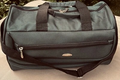 Pierre Cardin Vintage Army Green Travel Bag Small Tote Zipper   11”T  x 16”L - Image 1 of 4