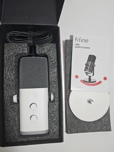 FIFINE White XLR/USB Microphone for Streaming Podcasting, PC Computer/RGB - Photo 1/5