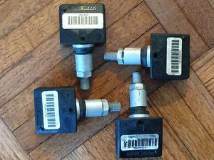 Set Of 4 OEM TPMS 06-09 Nissan Infiniti Tire Pressure Sensor 40700-AR300 - Picture 1 of 4