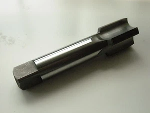1 Stück metrische RechtsGewindebohrer M62 X 1,5 2 mm Gewindewerkzeuge - Bild 1 von 12