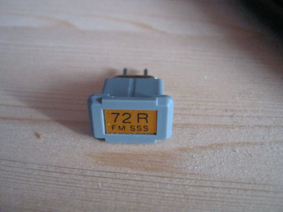 Graupner Quartz Receiver 35Mhz FM SSS Original Channel 72 - Image 1 of 1