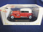 1933 Cadillac Fleetwood Tourer Signature Models 1/32 Scale - Red BOXED 32302