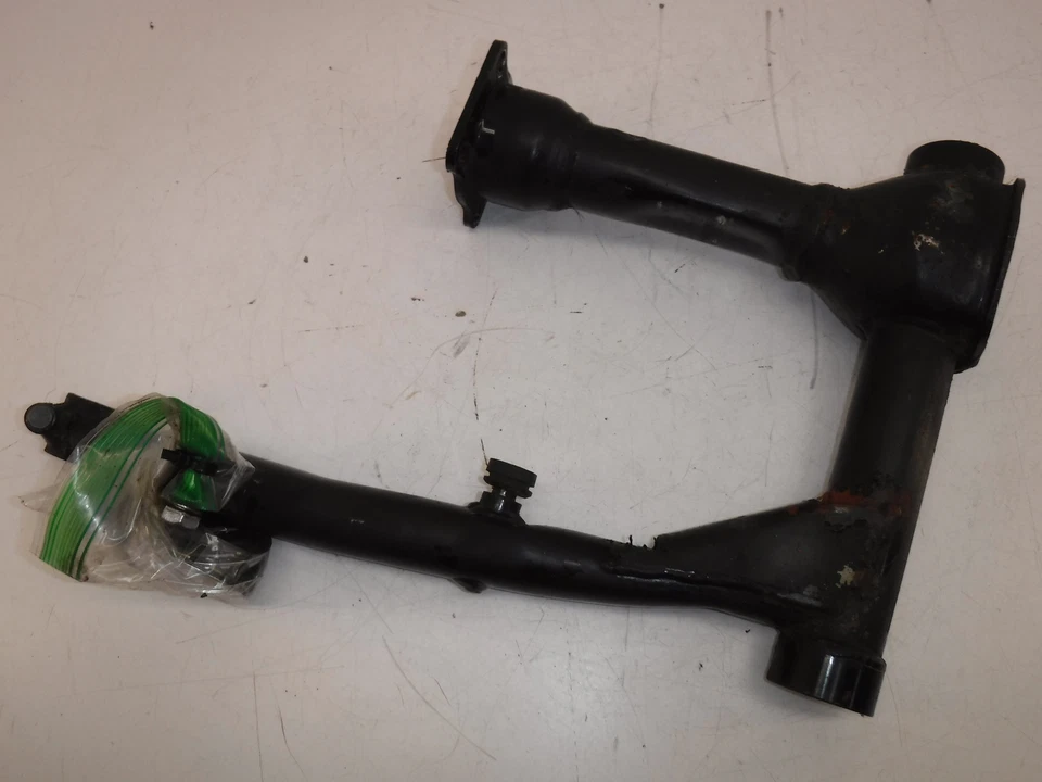 1980 yamaha xs850s REAR SWINGARM SUSPENSION ARM 3J3-22110-01-33 - Image 1 of 4