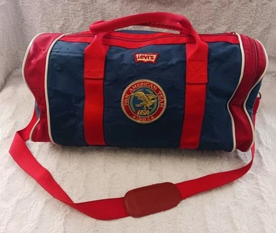Bolso de Lona Levi’s Pan American 1983 Equipo/Juegos EE. UU. Rojo/Azul con Correa Años 80 Foto 1 de 4