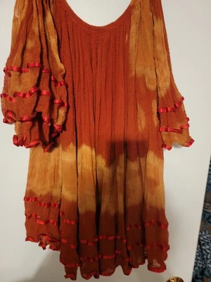 Túnica de gasa Jen’s Pirate Booty ROJO-NARANJA TIE DIE O/S SE ADAPTA A MED-XXL FLUIDA Foto 1 de 4