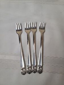 Set of 4  1847 Rogers Bros ETERNALLY YOURS Silverplate Cocktail/Seafood Forks