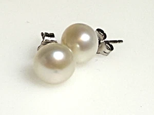 Vintage Sterling Silver 925 Earrings Jewellery Stud Pearl White 1.37g - Picture 1 of 7