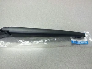 2010 2011 2012 2013 Mazda 3 5dr rear wiper arm oem new!!!! - Picture 1 of 2