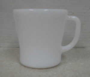VINTAGE FIRE KING WHITE MILK GLASS COFFEE MUG - Picture 1 of 4