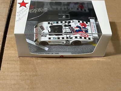 LOLA T298 Captain America Bizarre 1/43  BZ520 - Image 1 of 4