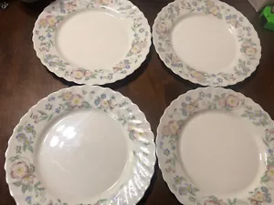 4 Arcopal France Champetre Pattern Dinner Plates 10 3/4" Swirls flowers roses - Picture 1 of 6