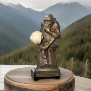 Vintage Darwin Ape sculpture by Austin Productions Canada 1969. - Picture 1 of 6