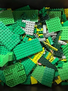Preowned Color Sorted "Greens" Bulk LEGO® Pieces - Picture 1 of 1