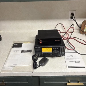 Icom IC-718 HF All-Band HAM Radio TRANCEIVER w/ HM-36 Mic + Samlex Power Supply - Picture 1 of 10