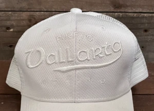 PUERTO VALLARTA México DE COLECCIÓN Sombrero Snapback BLANCO AÑOS 90 Bordado, MALLA - Imagen 1 de 7