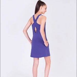 NWT IVIVVA by LULULEMON paradise play dress~size:10~SGPE - Picture 1 of 8