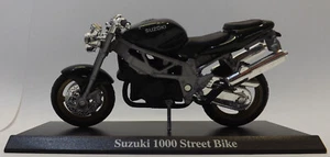 Suzuki 1000 Street Bike 1:18 Super Bikes - Bild 1 von 2