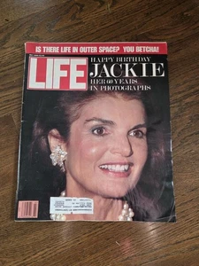 VTG Life Magazine July 1989 - Jackie Kennedy Onassis' 60th Birthday in Photos - Picture 1 of 10
