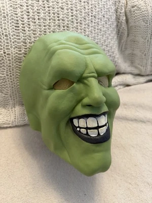 Disfraz de Jim Carrey La Máscara Película Látex Verde Halloween 1994 Nueva Línea Producción Foto 1 de 4