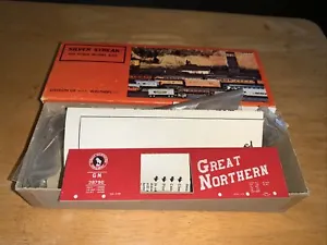 Walthers Silver Streak HO Scale 40’ Great Northern Auto Boxcar Craftsman Kit NOS - Picture 1 of 3