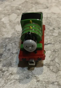 Tren de metal fundido a presión Thomas The Train And Friends “Percy” - Imagen 1 de 2