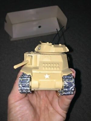 05/1989 Solido General Grant Tank # 6071, Die-cast Metal Tan,Near Mint Condition - Image 1 of 4