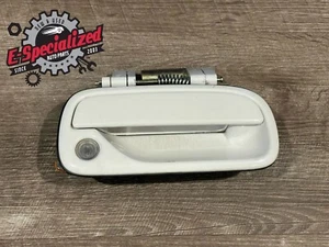 Manija de puerta delantera derecha exterior Toyota Tundra 2000-06 blanca genuina usada - Imagen 1 de 6