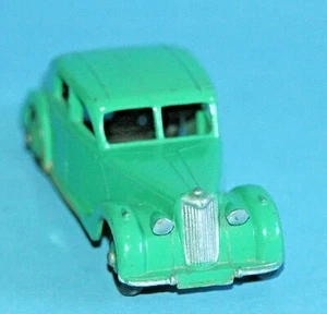 DINKY Meccano England original 1947 RILEY SALOON #40a GREEN green hubs 2nd issue - Picture 1 of 7