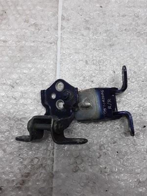 JUEGO DE 2 BISAGRAS PUERTA REAE DERECHA R/R AZUL MAZDA 6 Z-131-1P 2005 Foto 1 de 4