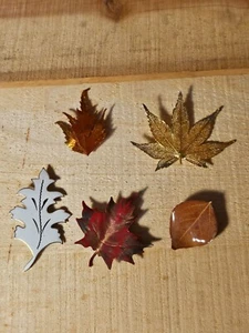 Lot Of 5 Vintage Brooch/ Pins All Metal 4 Have 10k Gold Plate On Them - Picture 1 of 2