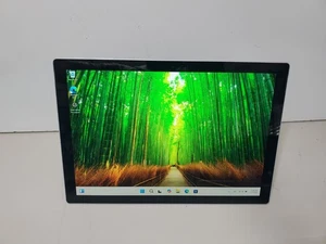 Microsoft Surface Pro 5 Lite Adv. 1807 i5-7300U 8GB RAM 256GB SSD WIN 11 - Silber - Bild 1 von 7