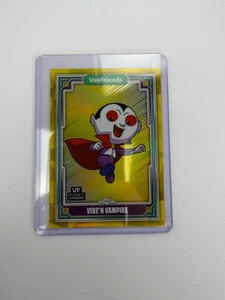 Vibe'n Vampire Yellow Refractor Veefriends Topps Chrome 2025 #49 - Picture 1 of 2